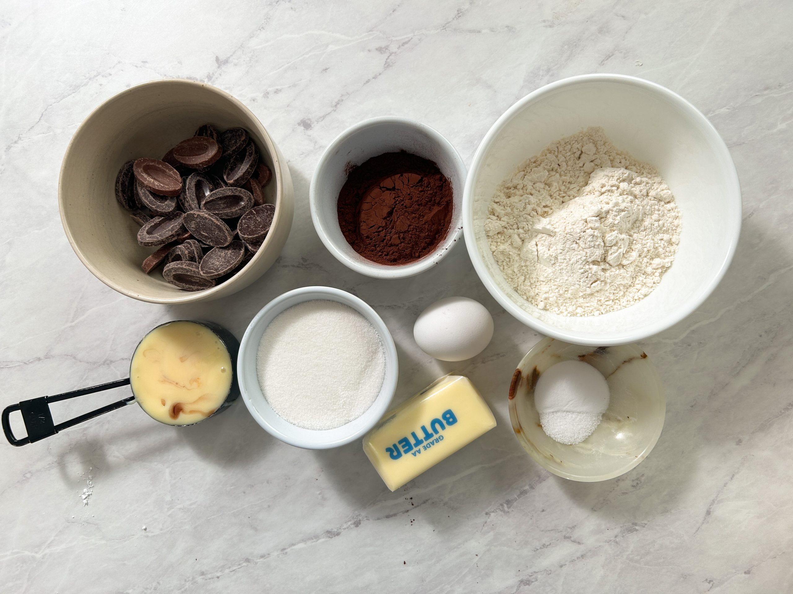 overhead image of ingredients needed to make chocolate lava cookies