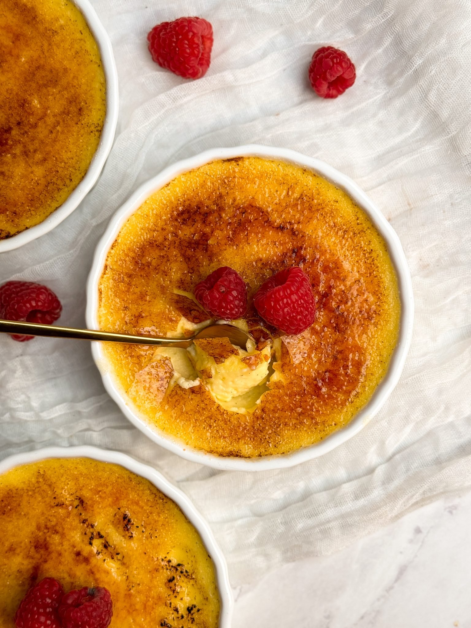 Perfect Vanilla Creme Brûlée - BAKE WITH ZOHA